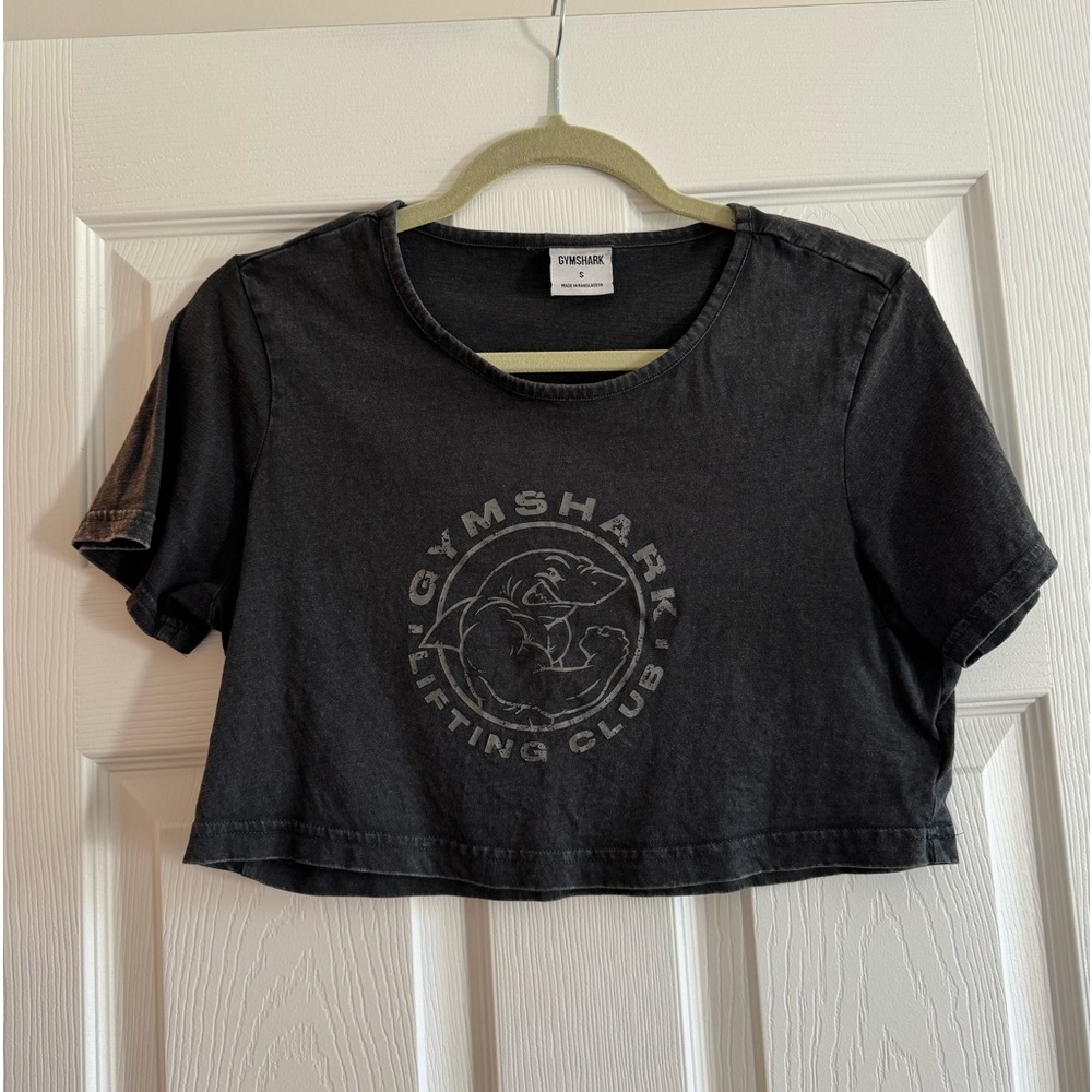 Gymshark Legacy Crop